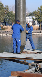 Pose de pieux en béton